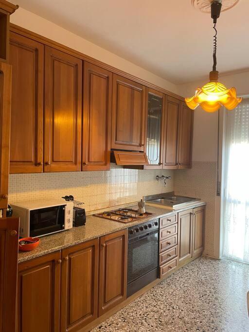 Iris Hosting Appartamenti Per Famiglie Favaro Veneto Buitenkant foto